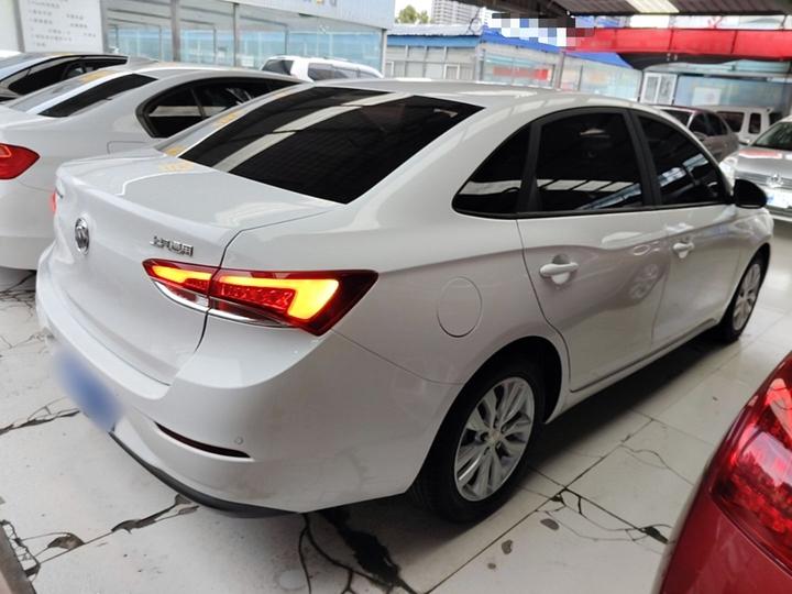 Excelle 2021 Facelift Classic 1.5L AT Elite photo 6