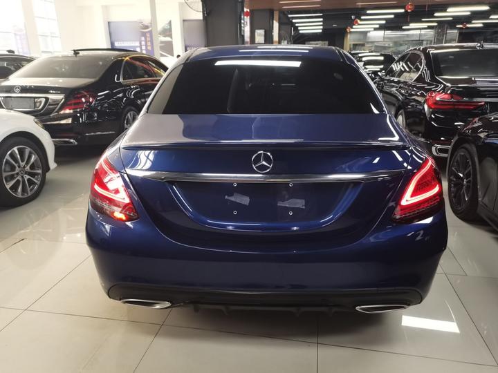 C-Class 2021 C 260 Starlight Edition photo 3