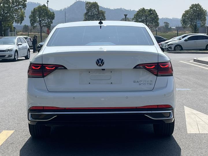 Sagitar 2024 300TSI DSG photo 2