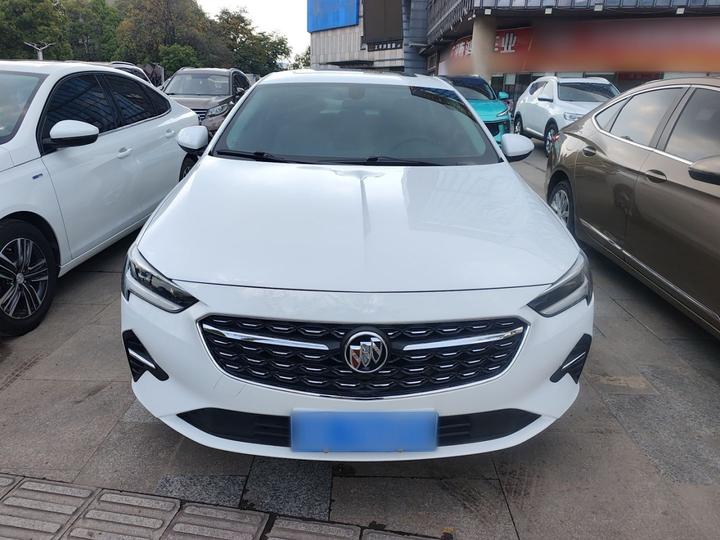 Regal 2020 552T Elite photo 2