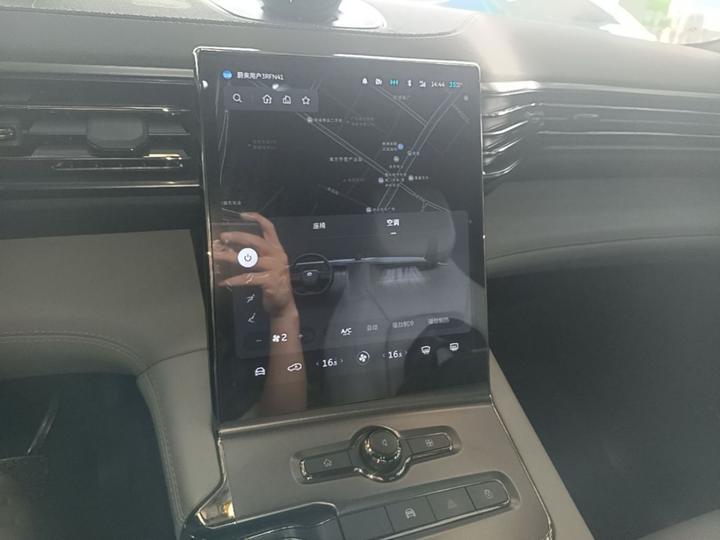 ES6 2020 420KM Sport photo 4