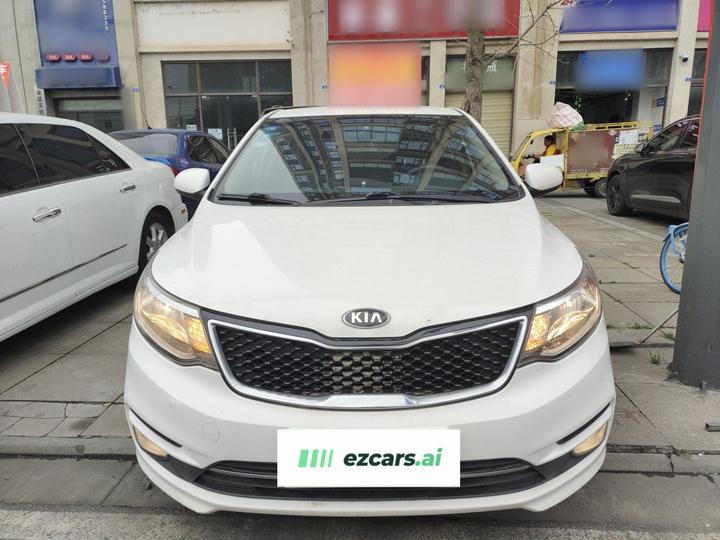 K2 2015 Sedan 1.4L MT GLS photo 2