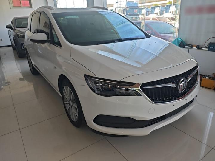 GL6 2021 323T Mild Hybrid Luxury photo 3