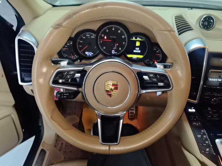 2015 Cayenne 3.0T photo 6