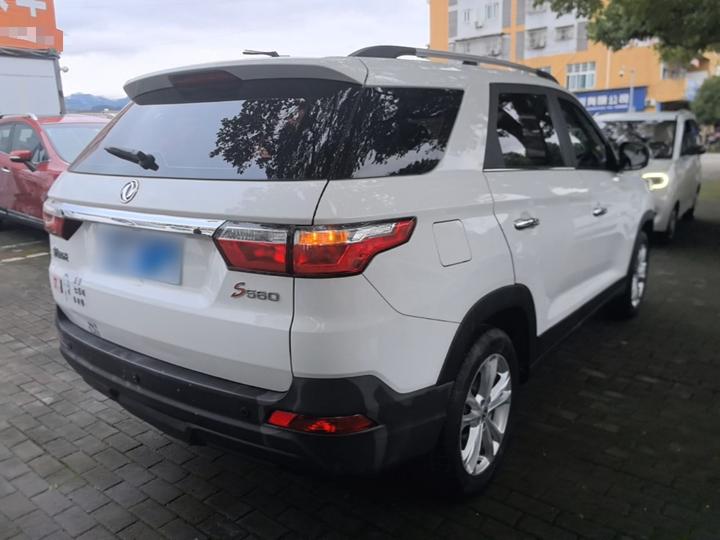 Fengon S560 2019 1.8L CVT Elite photo 6
