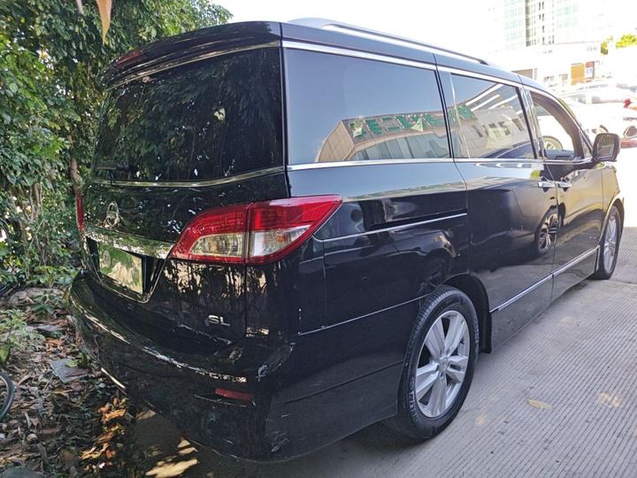 2015 3.5L SL photo 4