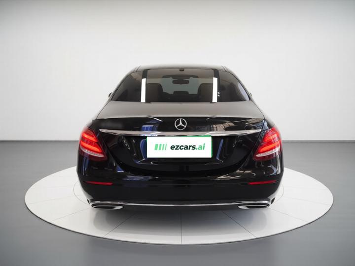 E-Class 2019 E 200 L photo 3
