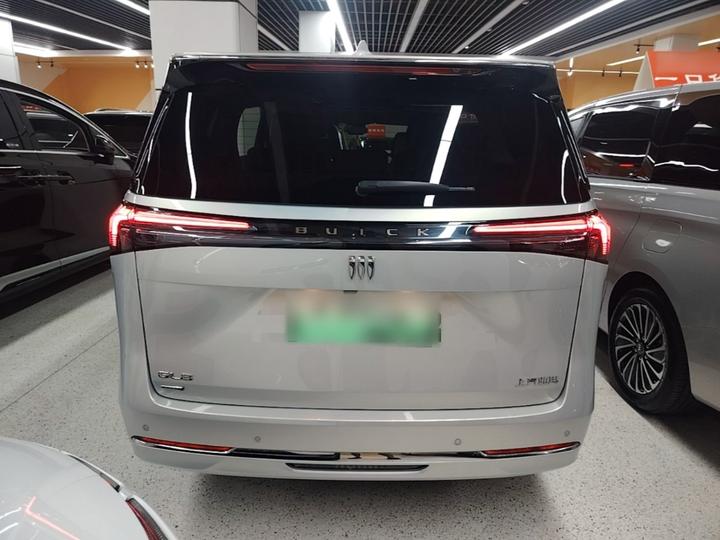 GL8 EV 2025 Exclusive photo 3