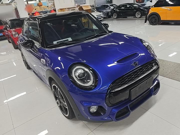 2018 2.0T COOPER S 5-Door photo 3
