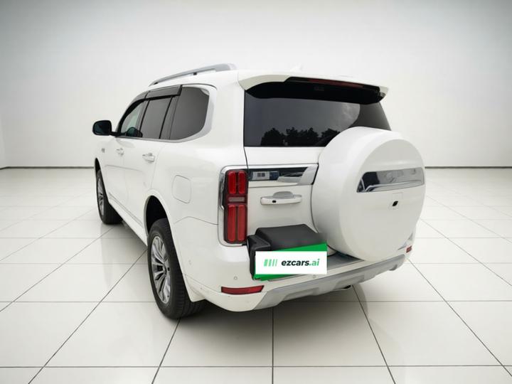 500 EV 2026 Hi4-T Smart photo 4