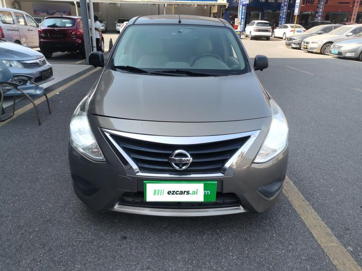 2015 1.5XE CVT Comfort photo 2