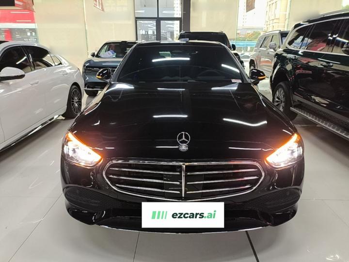 C-Class 2025 Facelift C 260 L photo 2