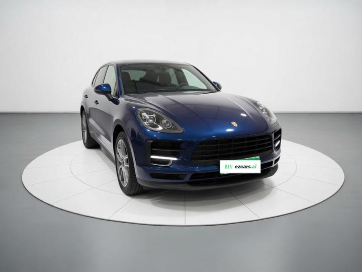 2018 Macan 2.0T photo 3