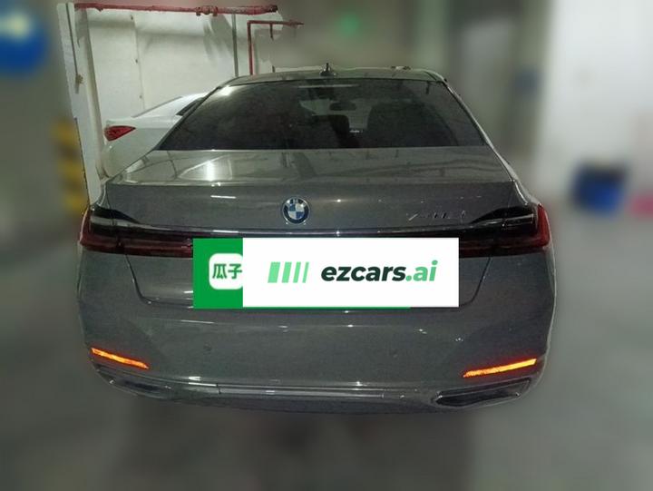 7 Series 2019 740Li Leading Luxury photo 5