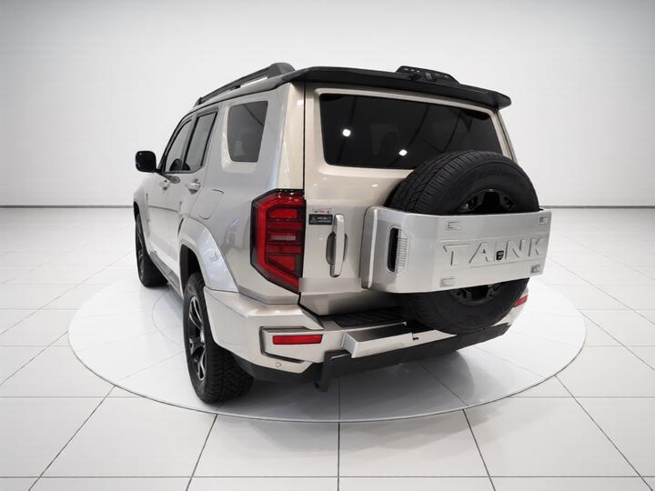 400 EV 2023 Hi4-T photo 4