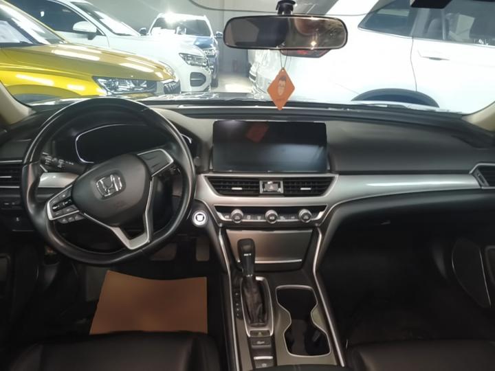 Accord 2022 260TURBO Luxury photo 5