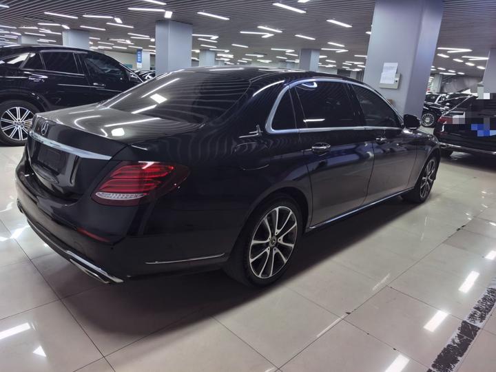 E-Class 2020 E 260 L photo 6