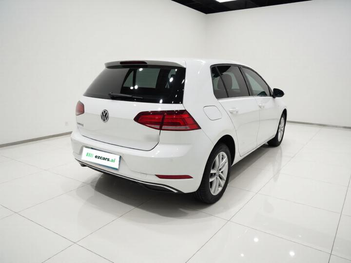 Golf 2018 1.6L AT Comfort photo 6
