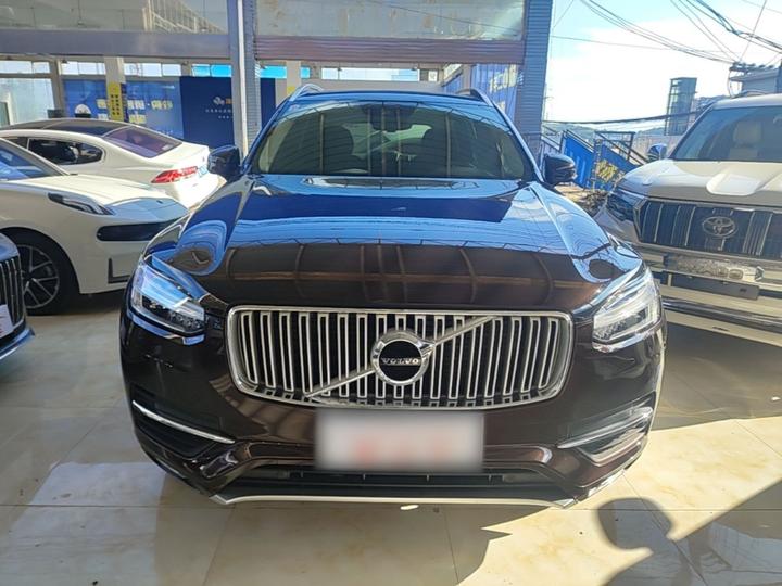 XC90 2018 T6 5-Seater photo 2