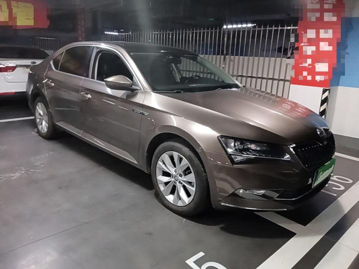 Superb 2016 TSI330 DSG photo 3