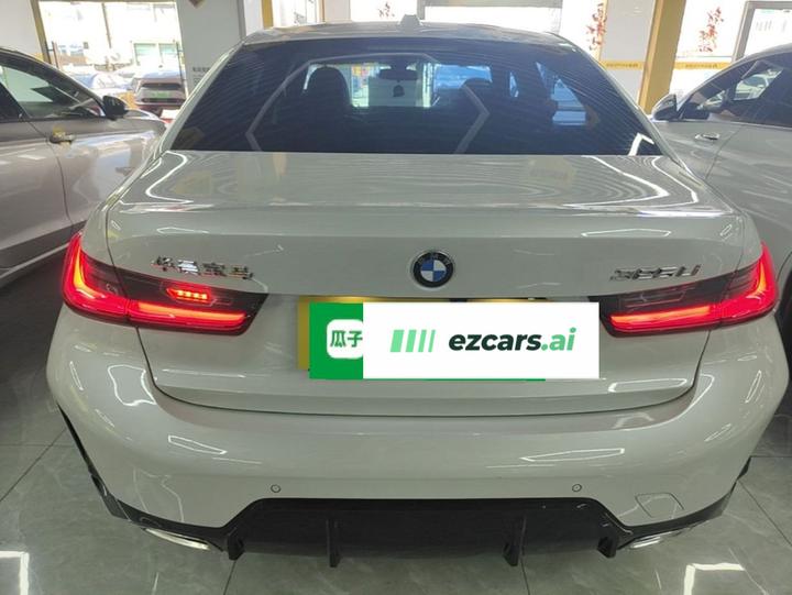 3 Series 2023 325Li M Sport Package photo 3