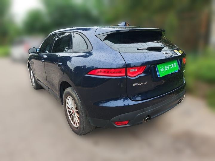 F-PACE 2016 2.0T RWD Exclusive photo 4