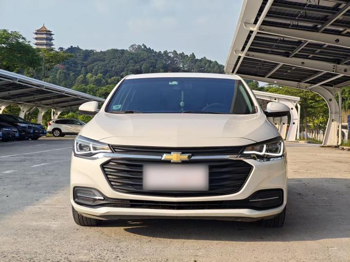 Cruze 2022 320 AT Enjoy photo 2