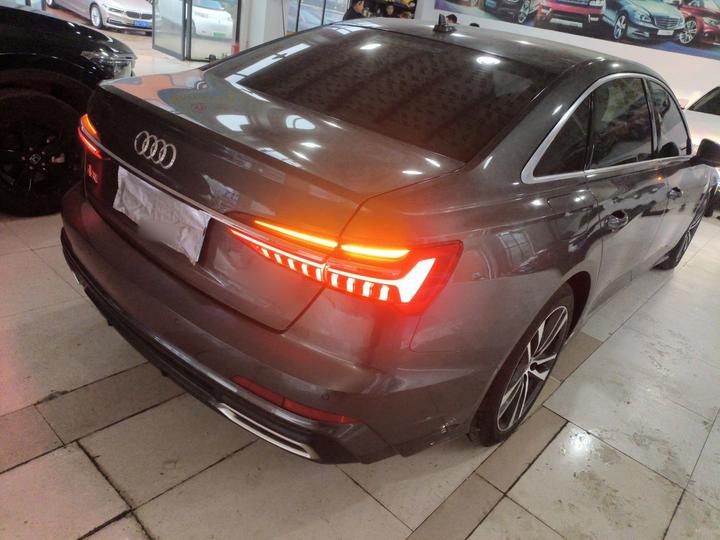 A6L 2021 40 TFSI Luxury Dynamic photo 4