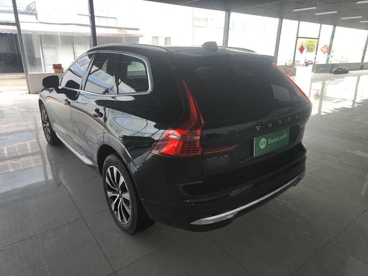 XC60 2024 B5 AWD Luxury photo 4