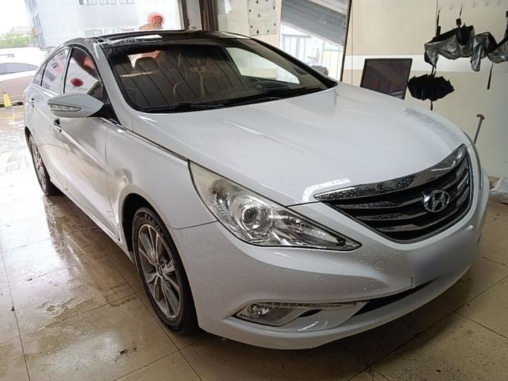Sonata 2014 2.0L AT Luxury photo 3