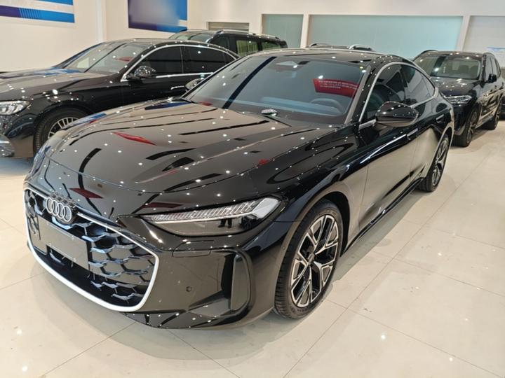 A5L Sportback 2026 TFSI 150kW Luxury