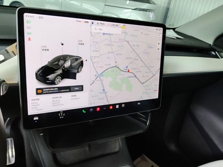 Model Y 2021 Standard Range RWD photo 8