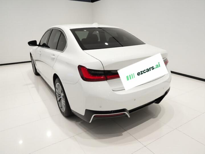 i3 2025 eDrive 35 L photo 4