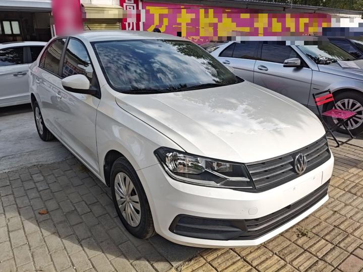 Santana 2021 1.5L AT photo 3
