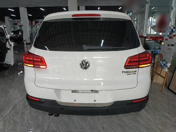Tiguan 2016 300TSI AT RWD Comfort photo 3