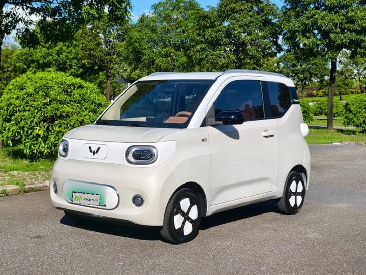 Hongguang MINIEV 2024 3rd Gen 215km Advanced