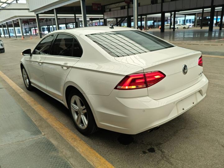 Lamando 2017 280TSI DSG Comfort photo 4