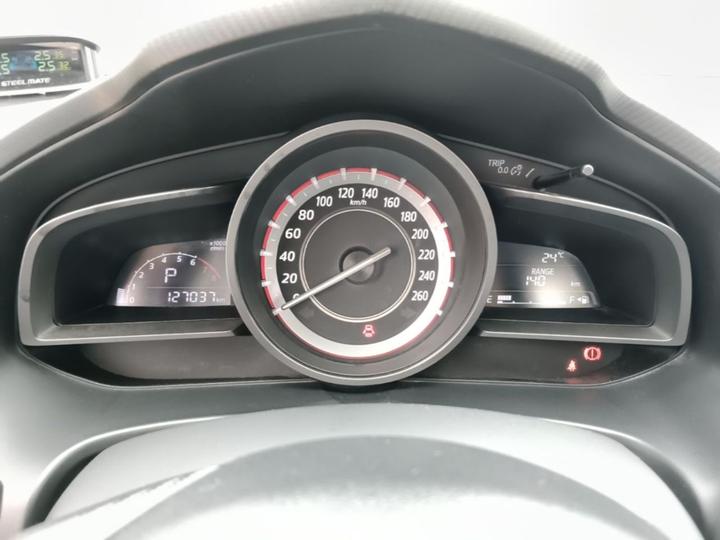 3 Axela 2014 Sedan 1.5L AT Luxury photo 7