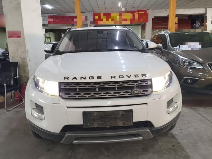 Range Rover Evoque 2015 2.0T 5-Door photo 2