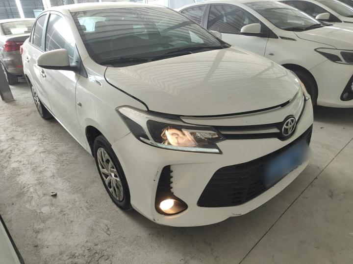 Vios 2022 1.5L 20 Anniversary Edition photo 3