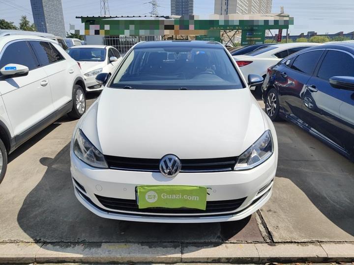 Golf 2017 230TSI AT Comfort Anniversary Edition photo 2