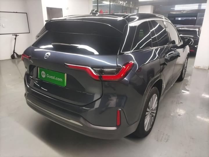 ES6 2020 600KM Sport photo 6