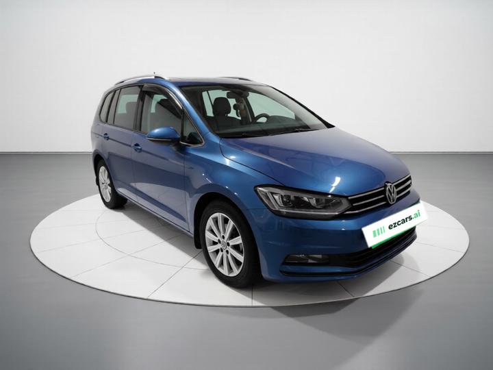 2018 L 280TSI DSG 7-Seater photo 3