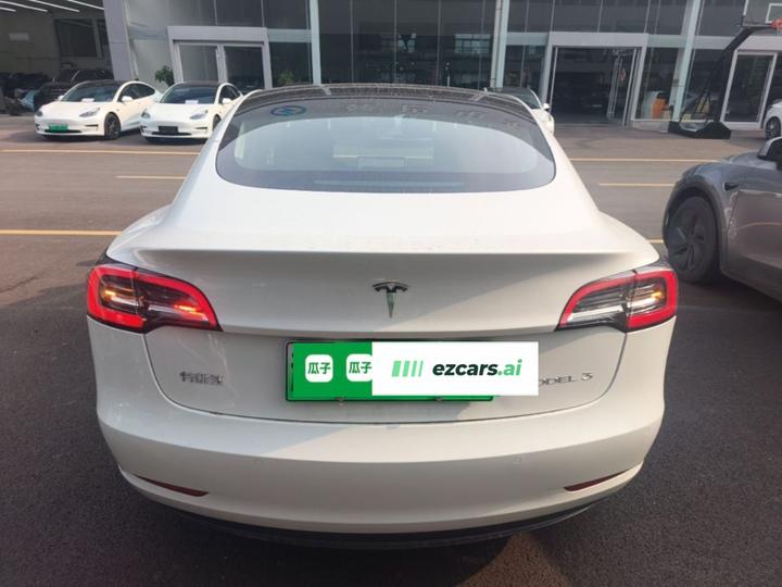 Model 3 2020 Standard Range RWD Upgraded photo 3