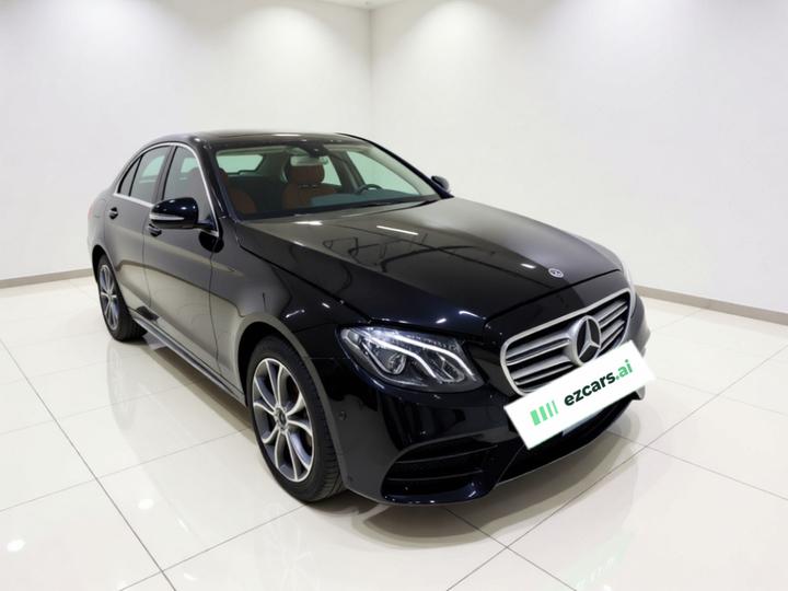 E-Class 2020 E 300 L Sport Fashion photo 3