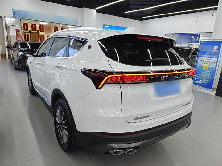 X70 PLUS 2024 Champion 1.5T DCTPRO 5-Seater photo 4