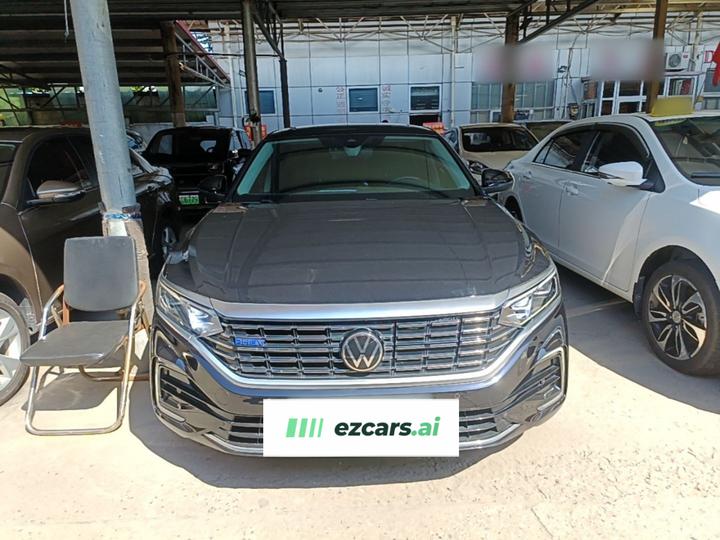 Passat EV 2022 430PHEV Hybrid Luxury photo 2