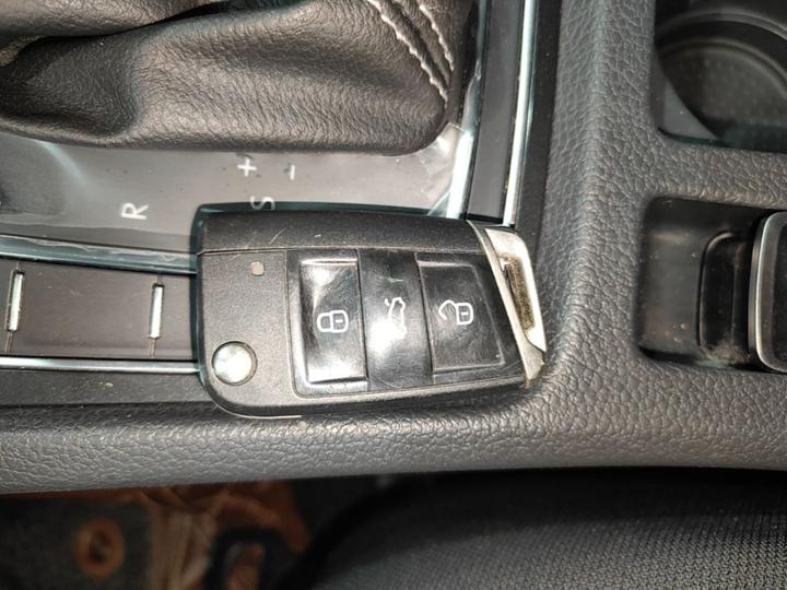 Golf 2017 230TSI AT Comfort Anniversary Edition photo 8