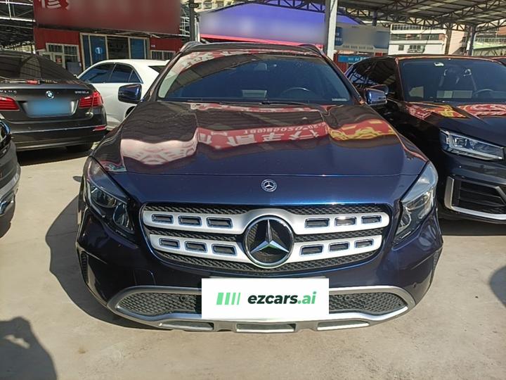 GLA 2017 GLA 200 Dynamic photo 2