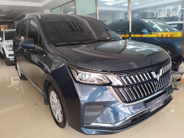 Wuling 2022 1.5L MT Comfort photo 3